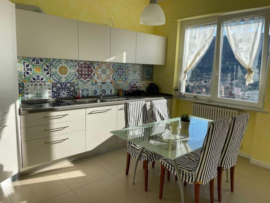 Ocean View Villa With Fast Wi-Fi And Elevator To Town Леванто Экстерьер фото